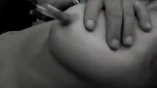 રશિયન પોર્ન bbw porn pics સ્ટાર ડાર્લિંગ ગધેડાને ચુંબન કરવાનો પ્રયાસ કરે છે