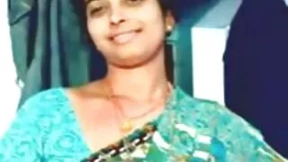 મીઠી young sex photo રશિયન સમસ્યા એક મોટી ટોટી લે છે ગધેડામાં માણસને ચુંબન કરે છે