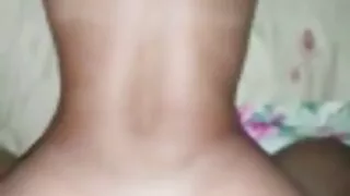 તેજસ્વી શ્યામા સુંદર romantic sex pic ચહેરો સંપૂર્ણ સુંદર બ્લોજોબ સમાપ્ત કરે છે